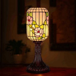 Lampă de masă retro Tiffany...