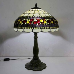 Lampă de masă cu vitralii...